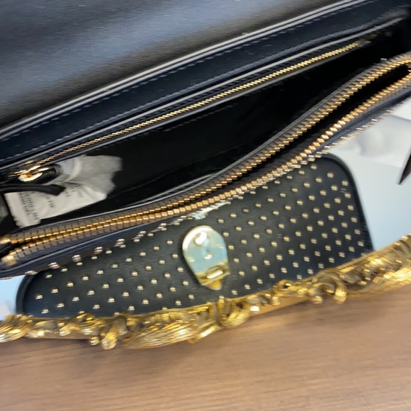 Calvin Klein statement series locking shoulder bag - Picture 5 of 8